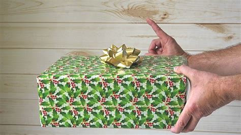 How To Play Dirty Santa .